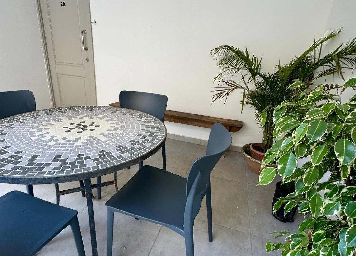 Stylish Boutique Duplex Apartment Home With Outdoor Space - Grey Hamrun