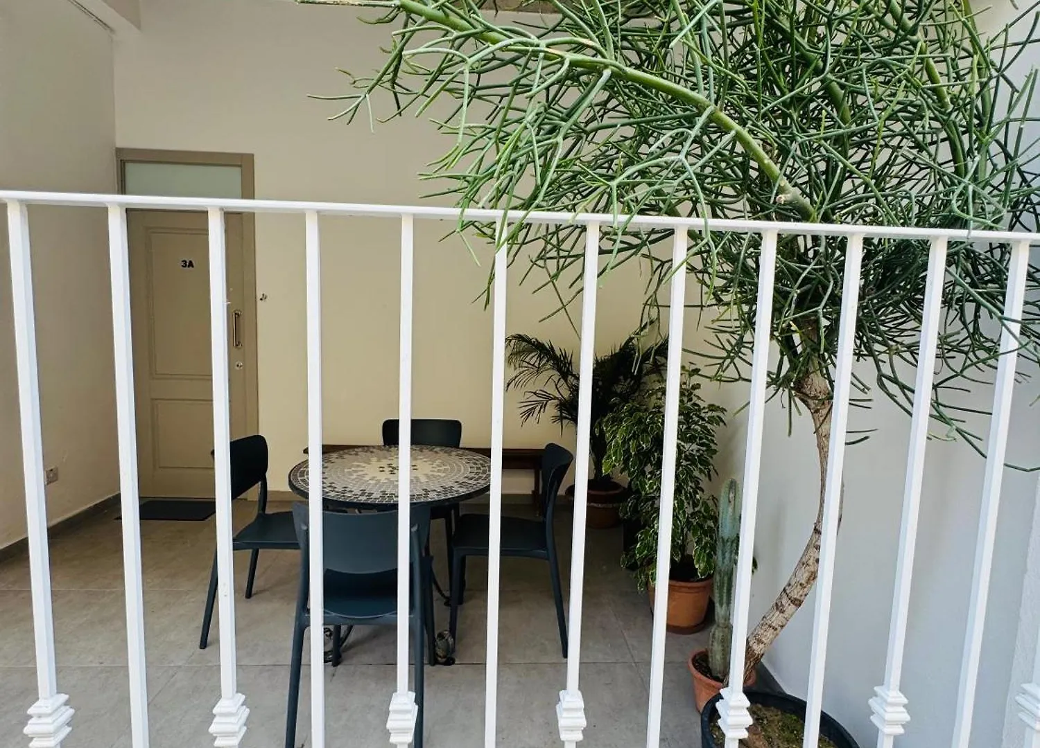 Stylish Boutique Duplex Apartment Home With Outdoor Space - Grey Hamrun 0*,